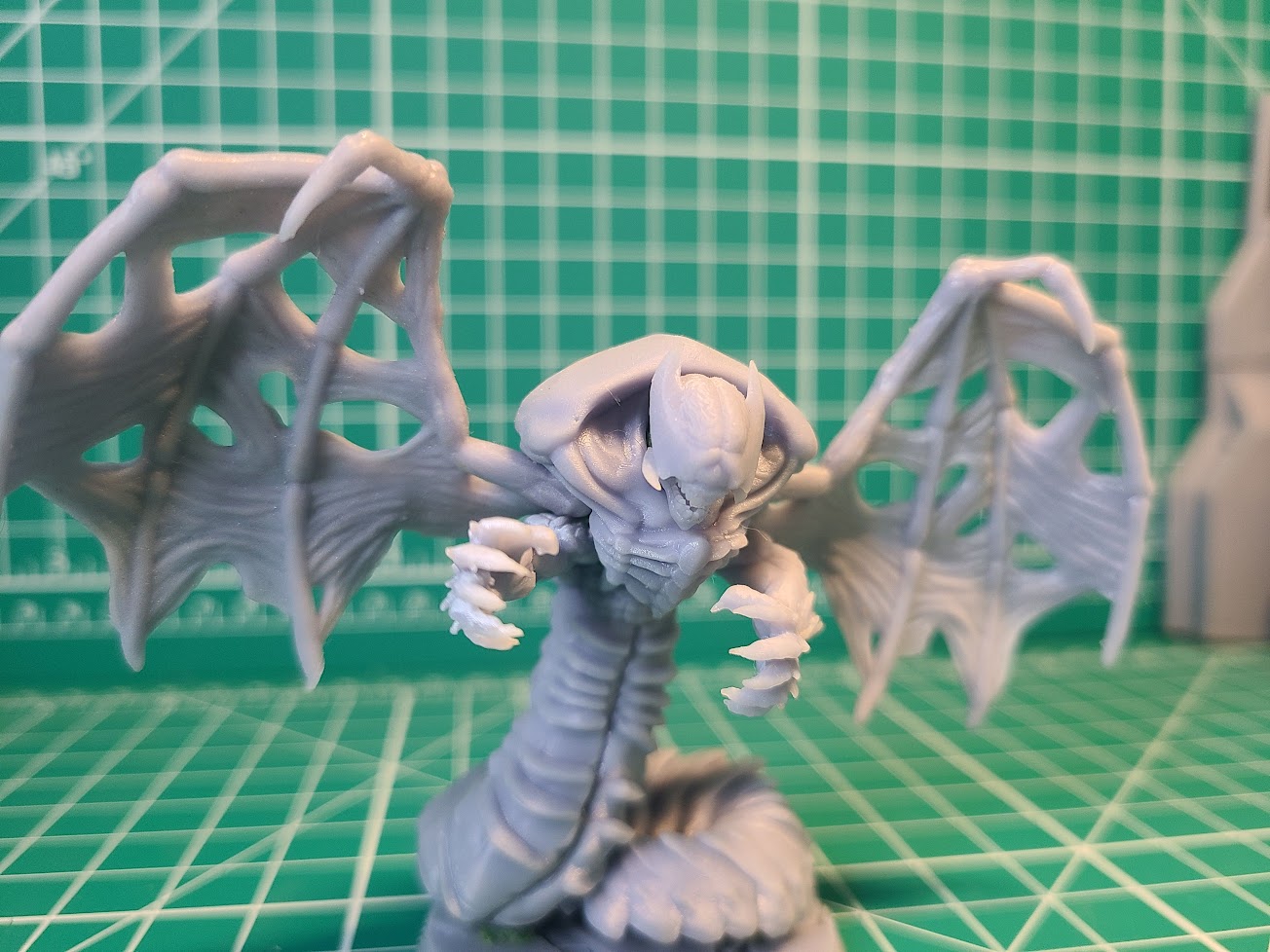 Kaiju Claws for Vehicle Smashing | Miniature Wargaming Bits | 28mm Scale