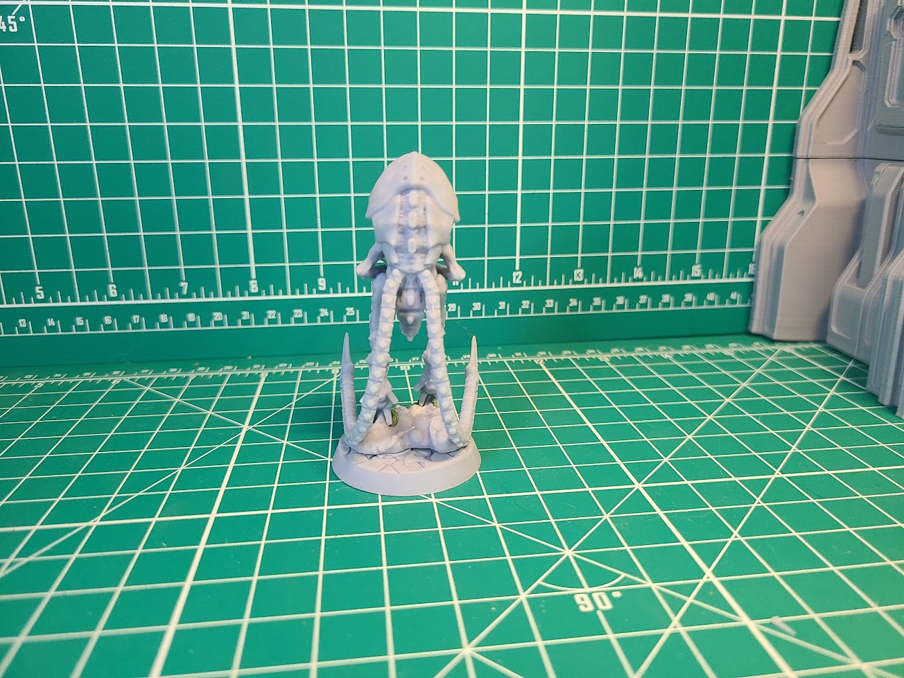 Xenoteras Psionithrope (50mm Biomorph 'caster') | Miniature Wargaming Models (RedBeardBits Licensed) | 28mm Scale