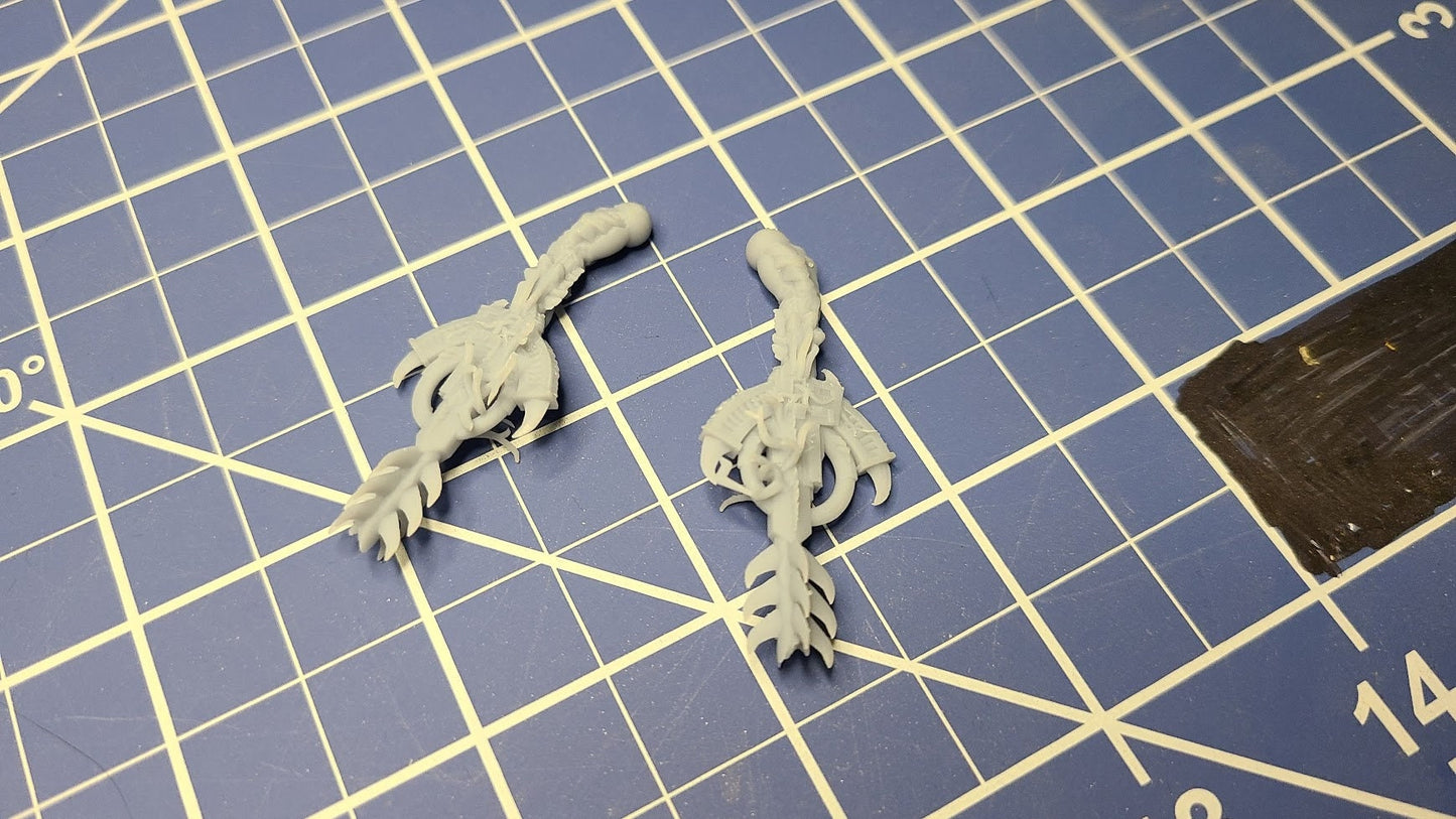 Twin Cannon Arms for Xeno-Dragons (Two Styles; Infested & Coral) | Miniature Tabletop Bits | 28mm Scale