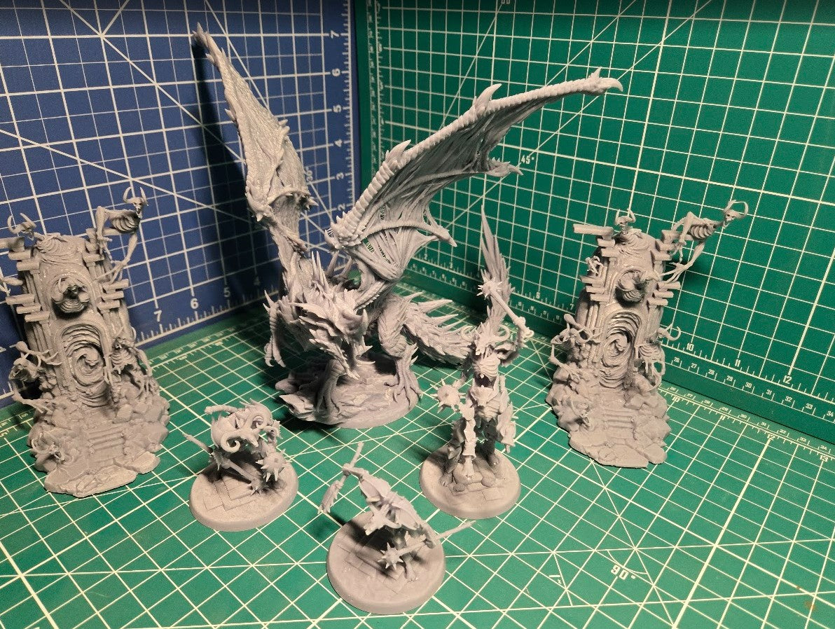 Dusty Dracolich (Fits 75mm+ Bases)